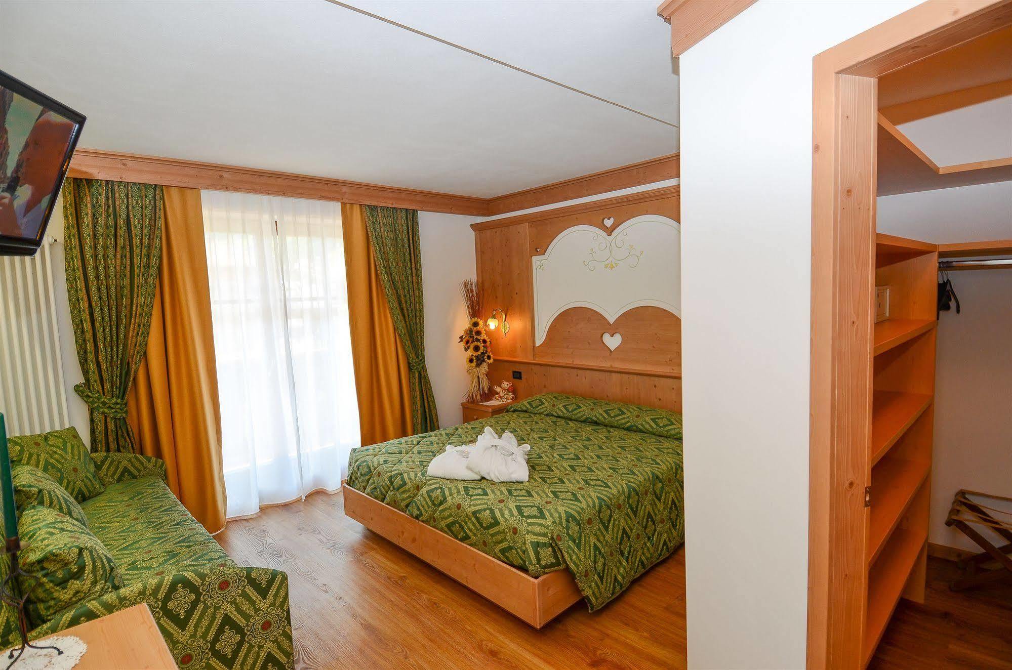 Hotel Stella Alpina Moena Extérieur photo